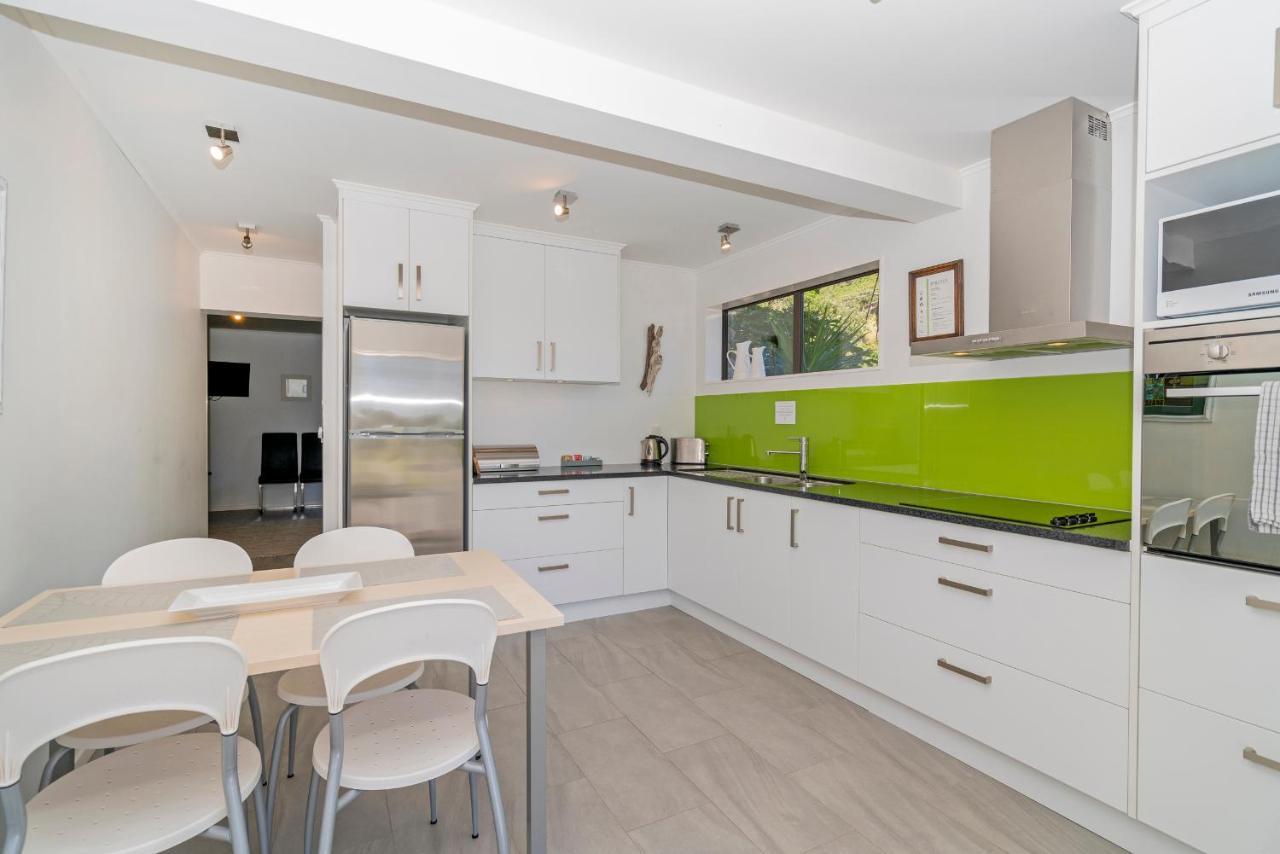 Anglers Lodge Coromandel ภายนอก รูปภาพ