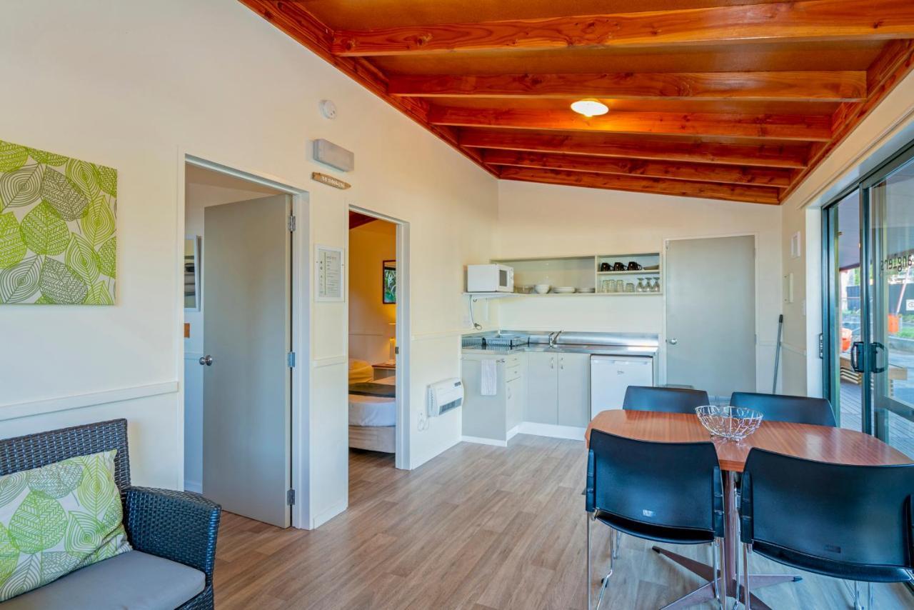 Anglers Lodge Coromandel ภายนอก รูปภาพ
